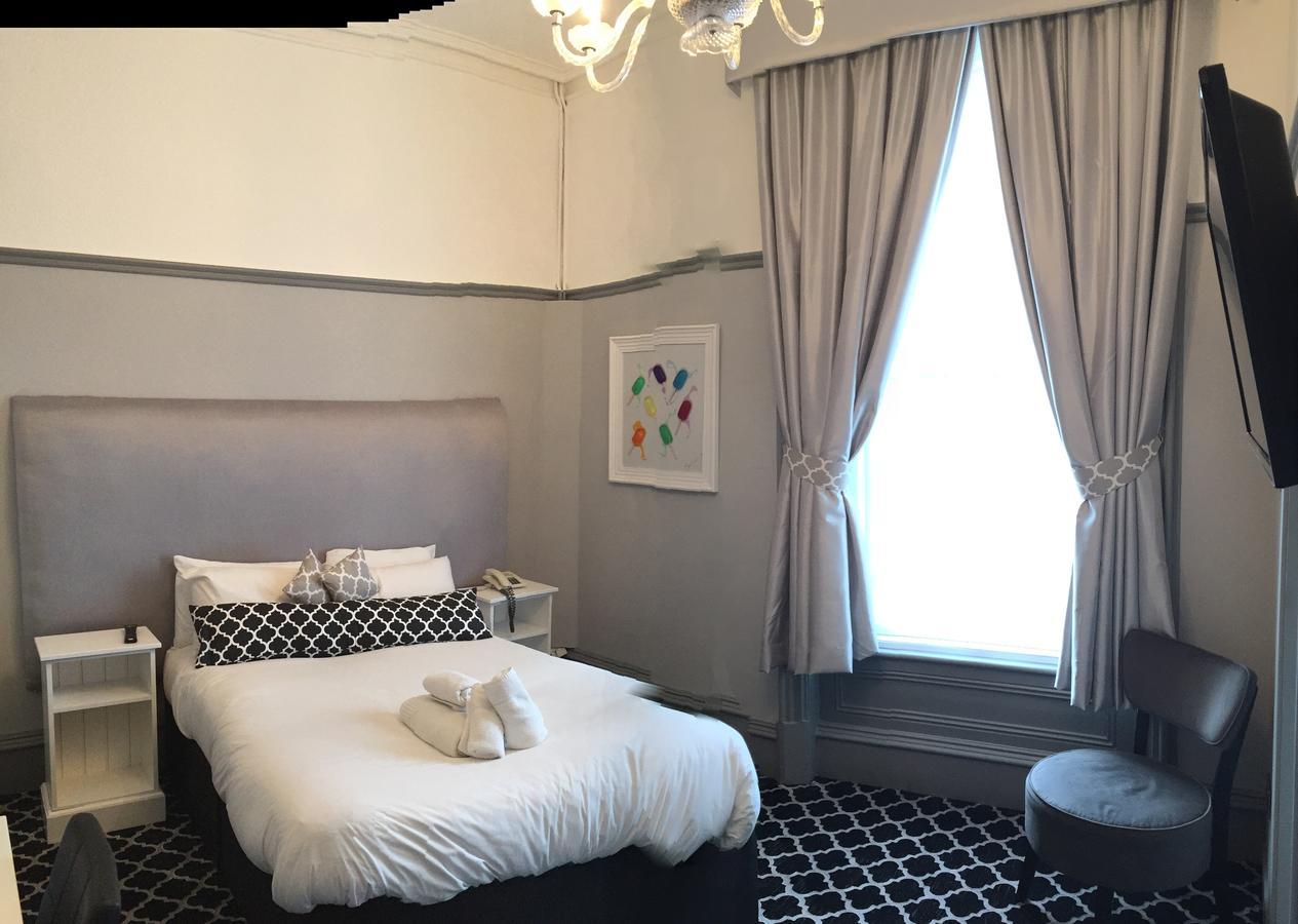 Hillcrest Hotel ลินคอล์น ภายนอก รูปภาพ